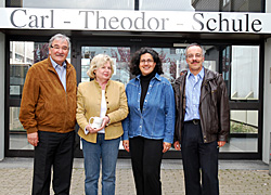 Schwetzinger Carl-Theodor-Schule und Dokumentationszentrum bekräftigen Partnerschaft